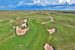 Sand Hills 18th Approach Aerial